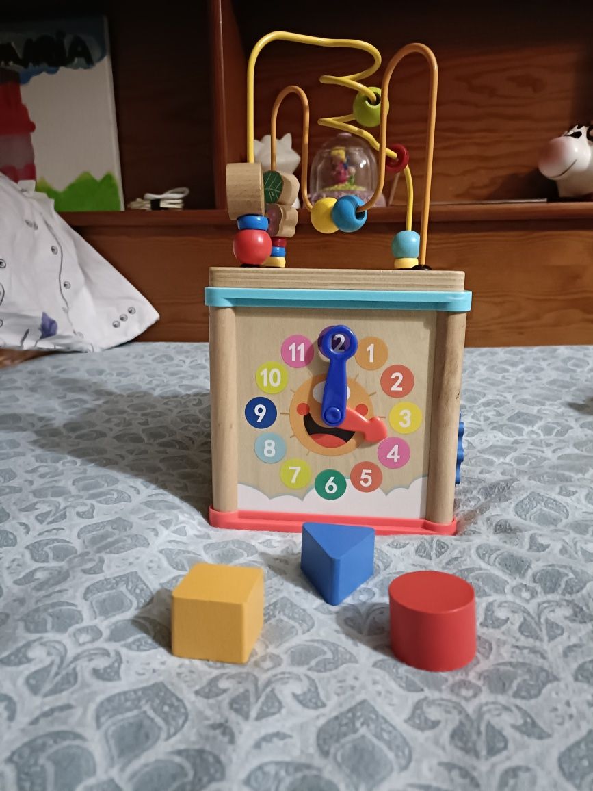 Brinquedo multifuncional para criança