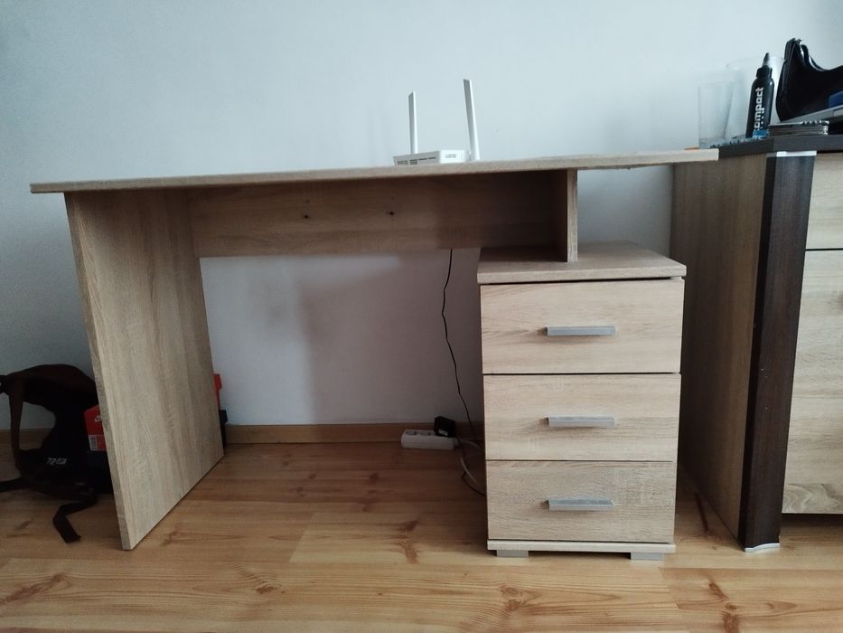 biurko dla dziecka, nastolatka