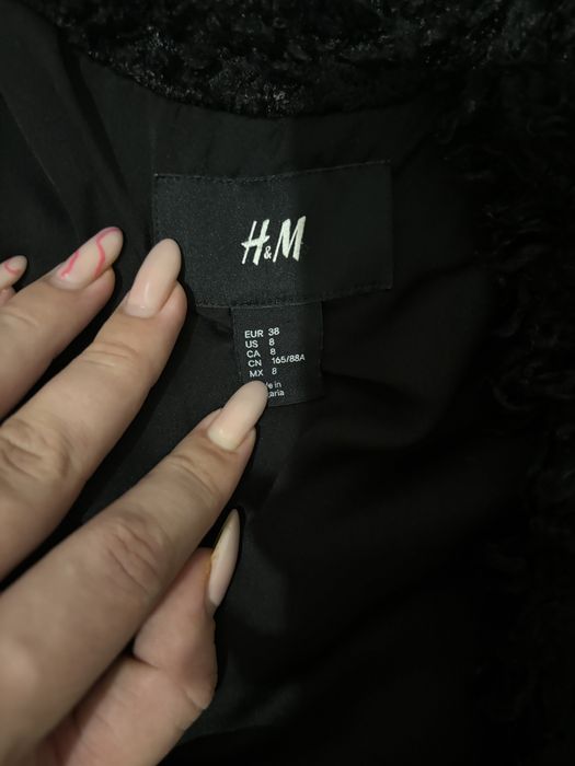 Продам коротенький кардиган брендовий