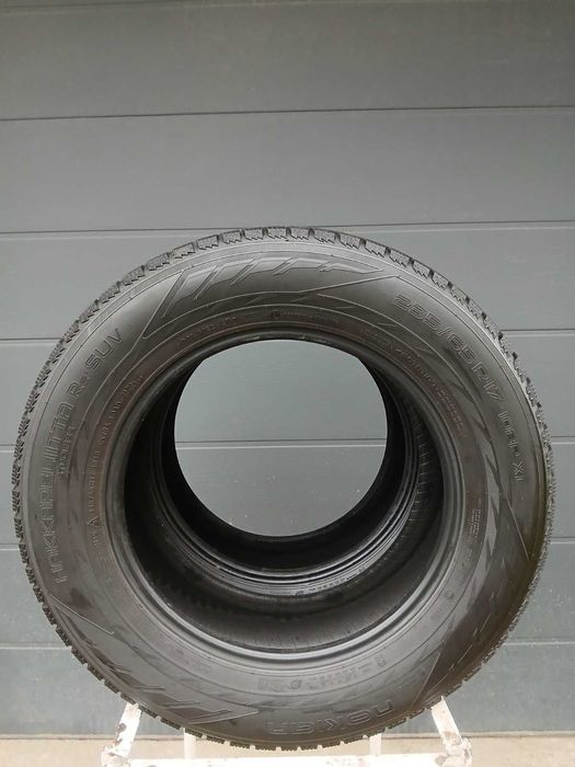 R 17 235\65 зимові шини резина bridgestone blizzak nokian hakappelitta
