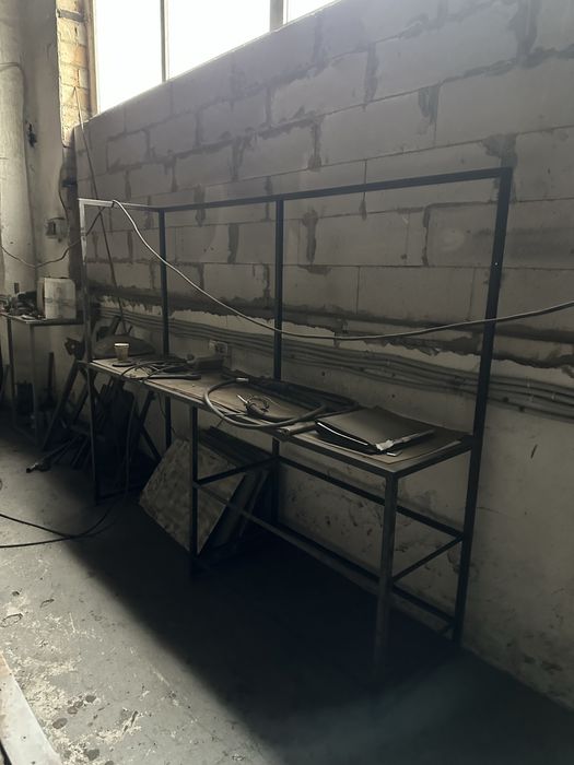 Стілажі жалізні з