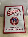 Metalowa tabliczka Budweiser 21 x 29,5 cm