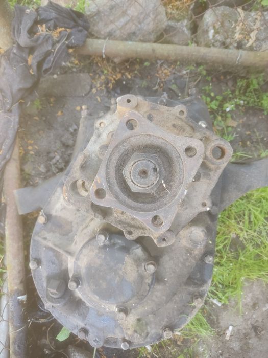 Продам роздатка ЗІЛ 131