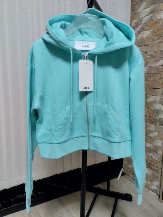 Спортивная кофта , толстовка