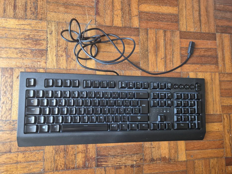 Teclado Razer Cynosa V2