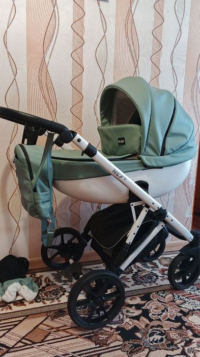 Продам коляску next bair