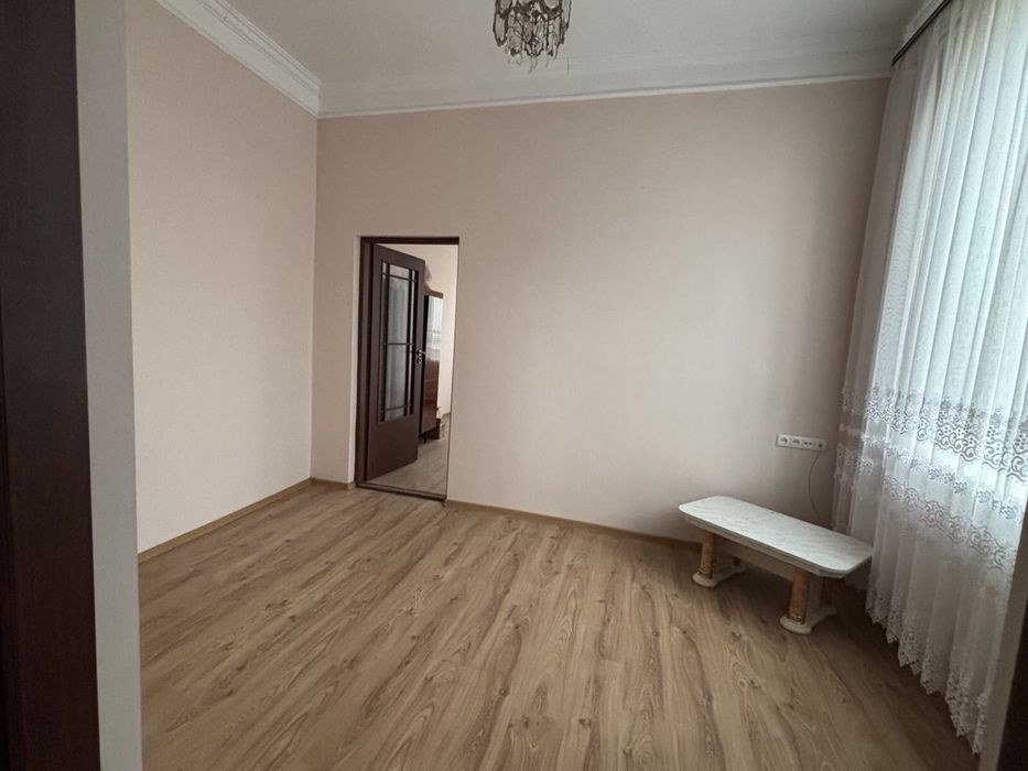 Продам двокімнатну квартиру( 53кв.м)