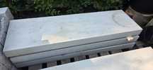 Płyty betonowe 100 cm na 30 cm na 6 cm