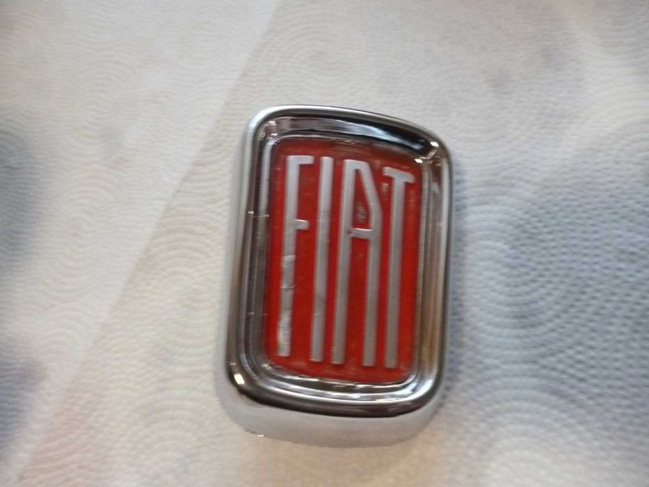 fiat 500, 600, 125, 127, 128,126p, znaczek emblemat