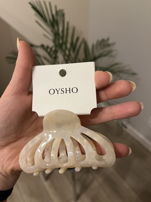 Klamra do wlosow OYSHO bezowa/kwarcowa