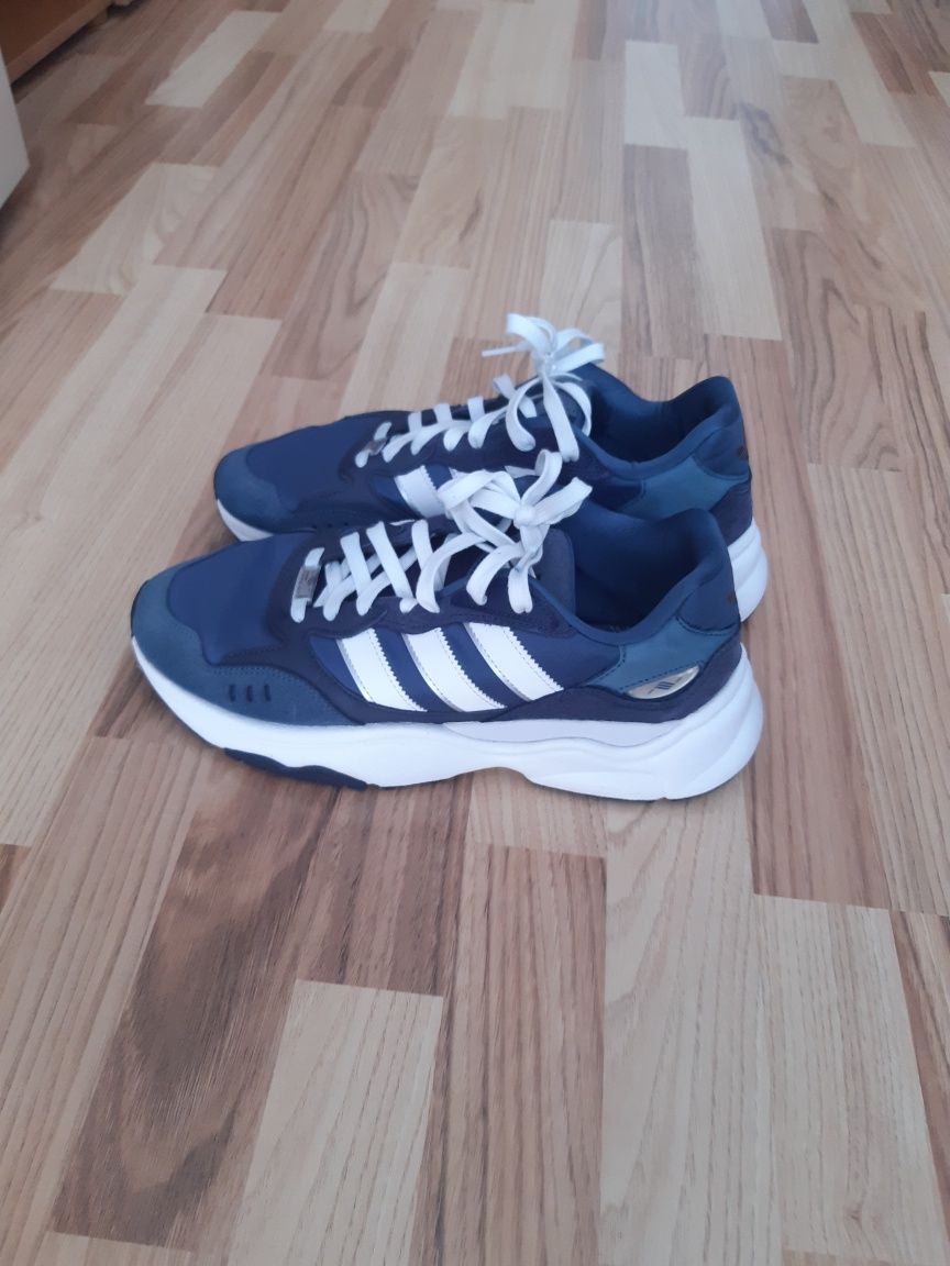 Buty adidas rozmiar 44,5