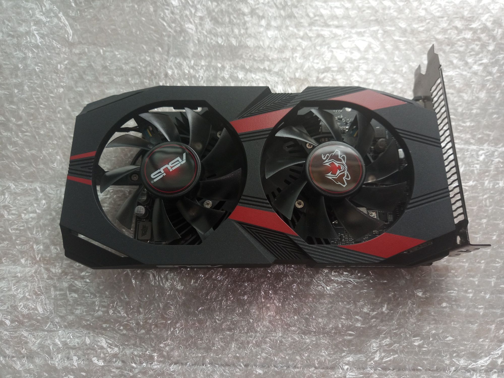 Placa gráfica ASUS Cerberus GeForce GTX1050 Ti OC Edition