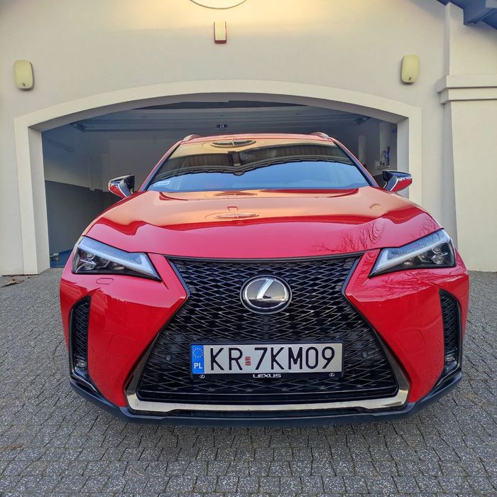 Lexus UX 200 f sport, bezwypadkowy, polski salon, garażowany, fvat 23%