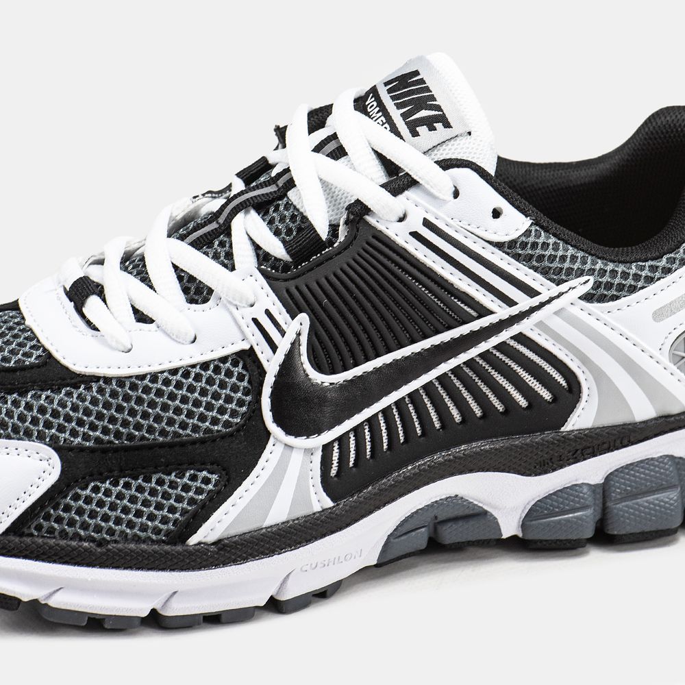 Кросівки Чоловічі Nike Zoom Vomero 5 White Black 40-45