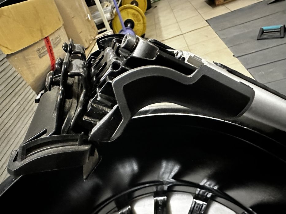 Рейлинги THULE на встроенные рейлинги