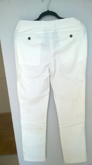 Spodnie męskie H&M, nowe, białe, fason: regular, rozmiar 44