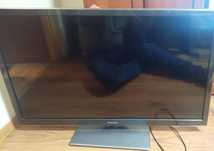 Telewizor LCD Panasonic 42". TX-L42ET5E