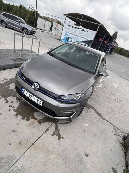 Продам VW E-Golf 24,2кВт
