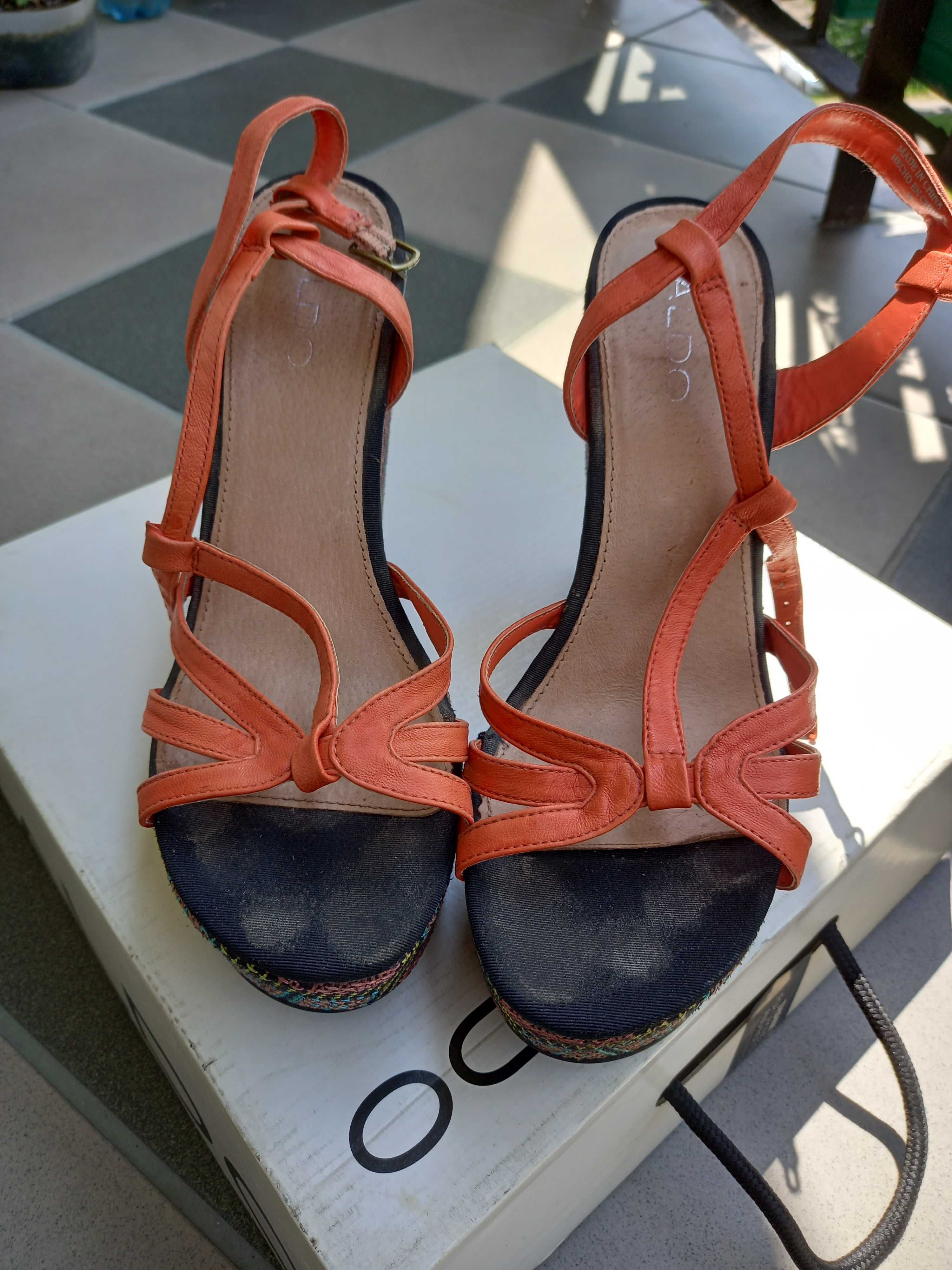 Piękne buty letnie ALDO, na wysokim obcasie
