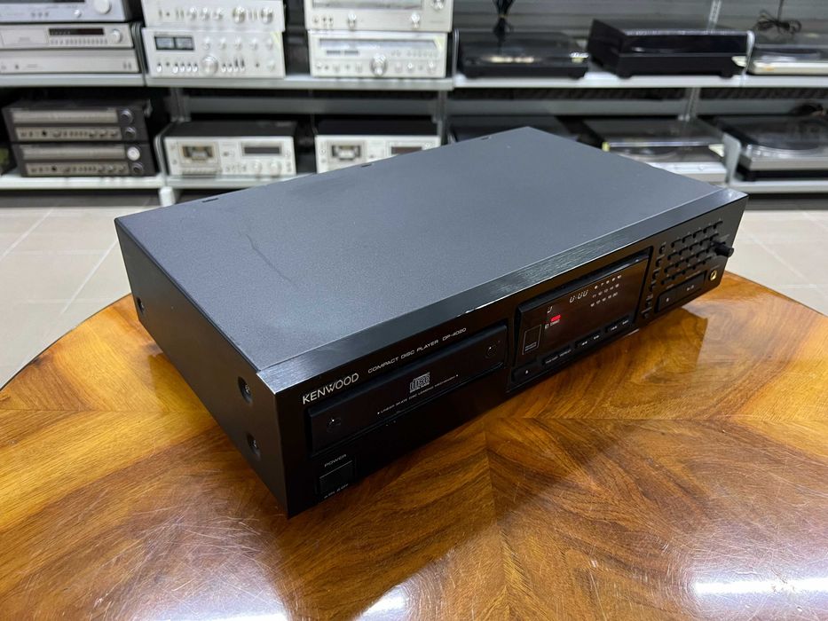 Odtwarzacz płyt CD Kenwood DP-4020 Audio Room