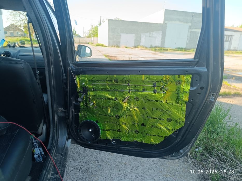 Рено логан мсв 1  ,1.6 бензин газ