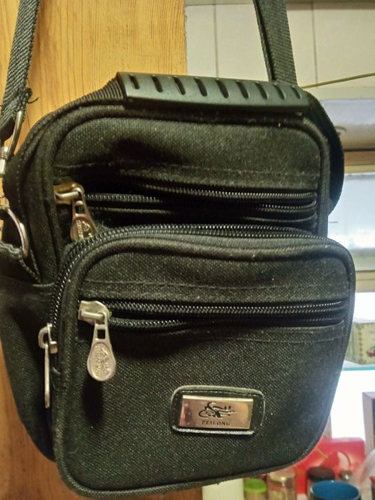 Барсетка мужская, новая.