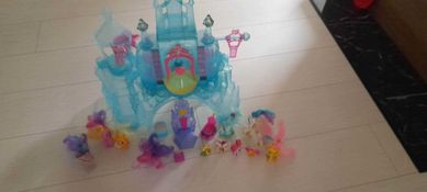 Hasbro My Little Pony kryształowy zamek plus figurki!!