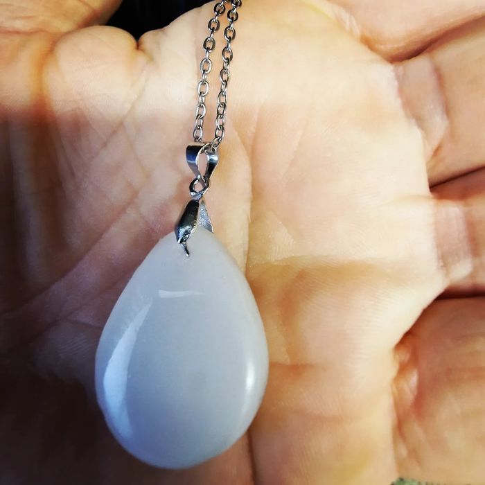 Colar feito com leite materno