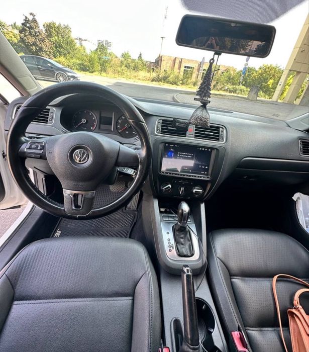 Продам volkswagen jetta