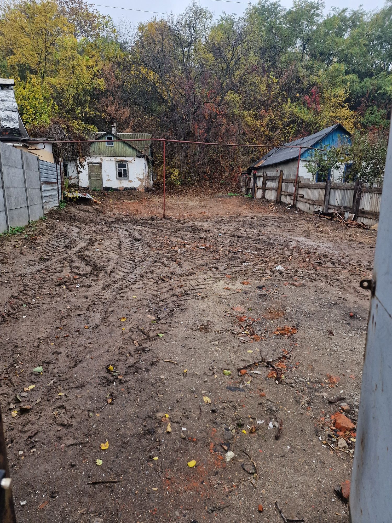 Дом В центре. Район кирова.  Возможен . Обмен  на   Электро Авто .