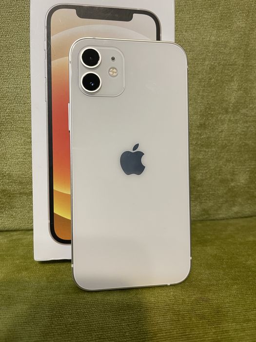 Apple iPhone 12 128 gb. Неверлок, акб 100%