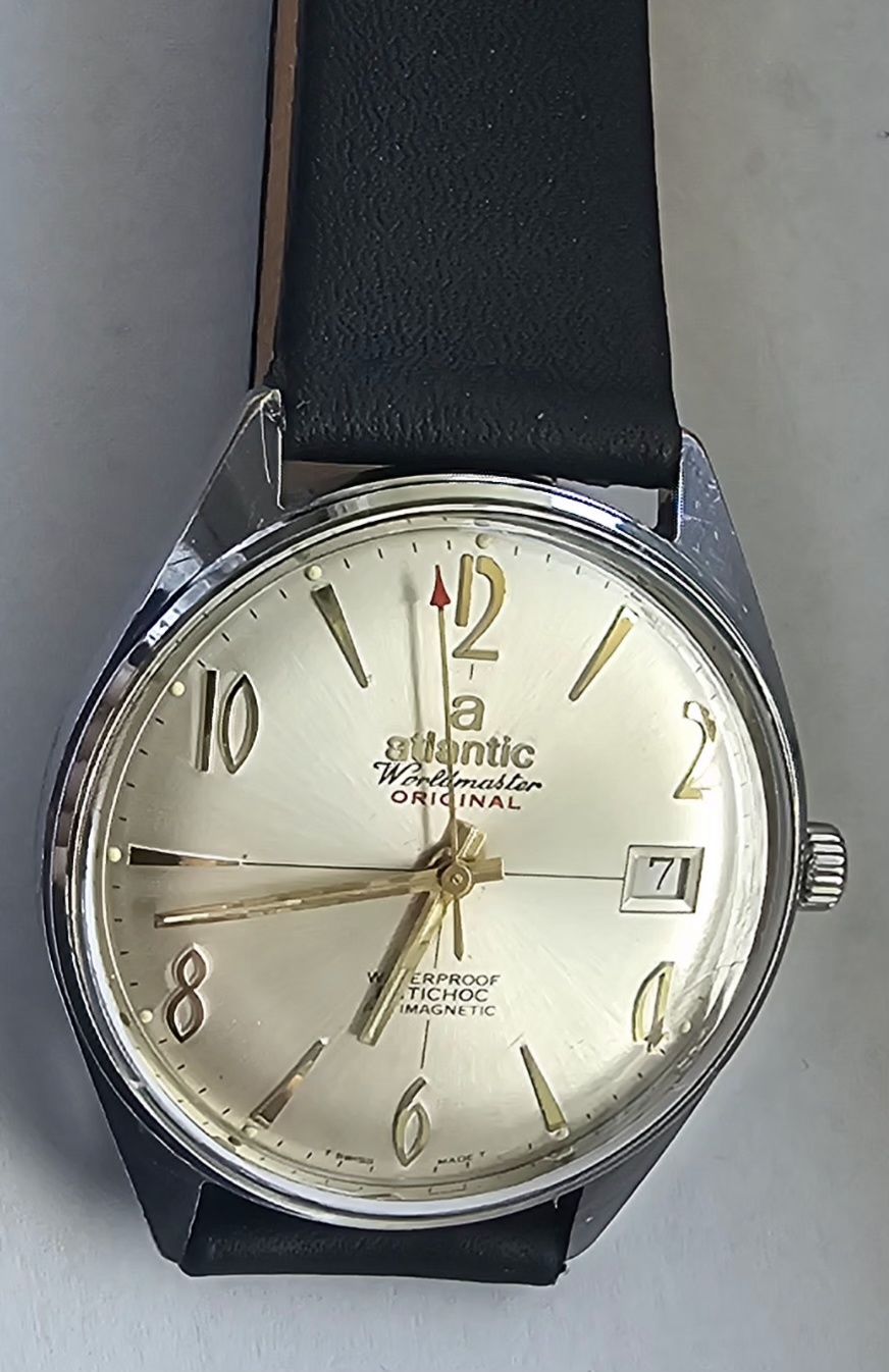 Zegarek Atlantic Wordlmaster z datownikiem
