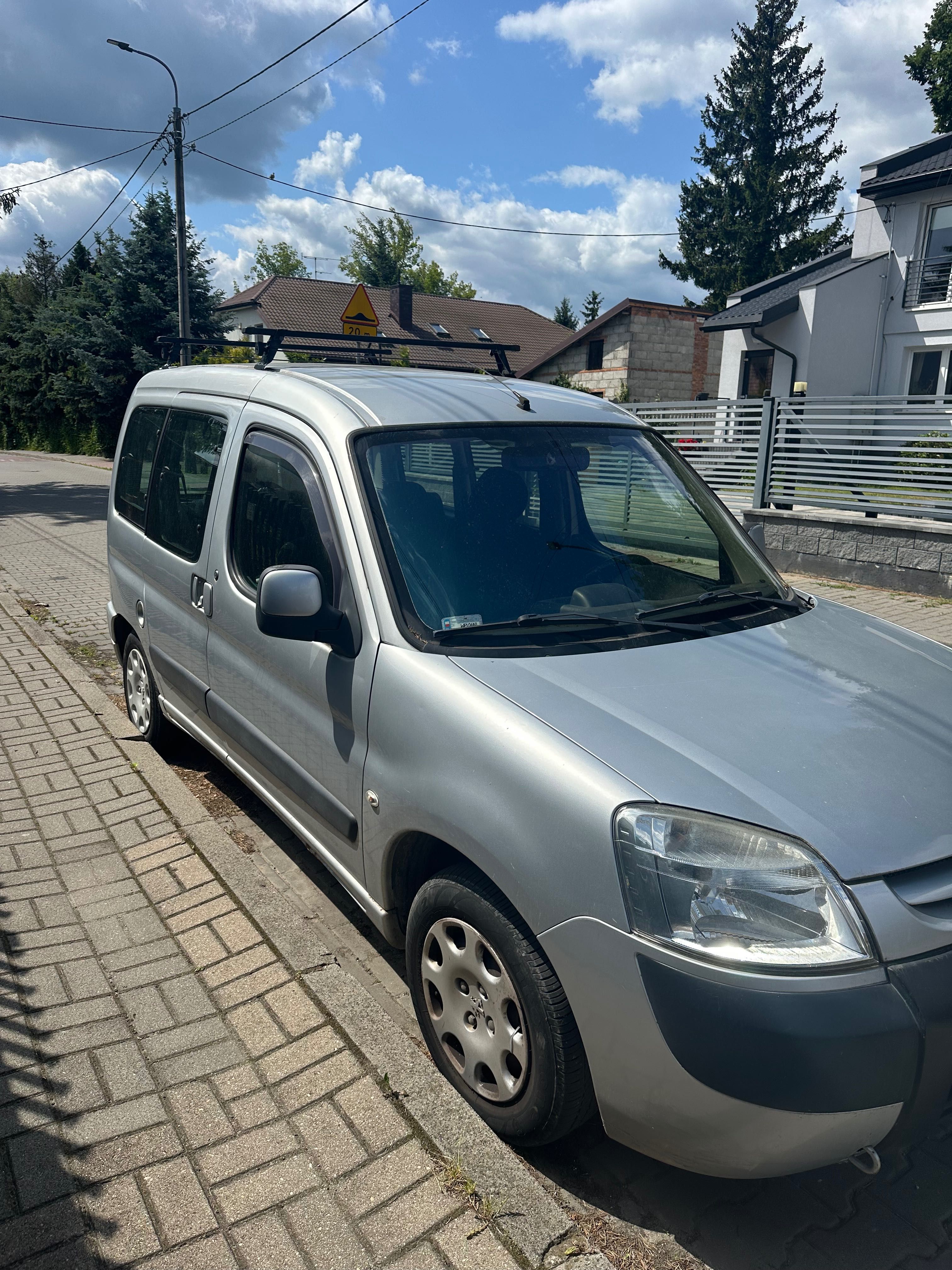 Peugeot Partner z niedużym przebiegiem