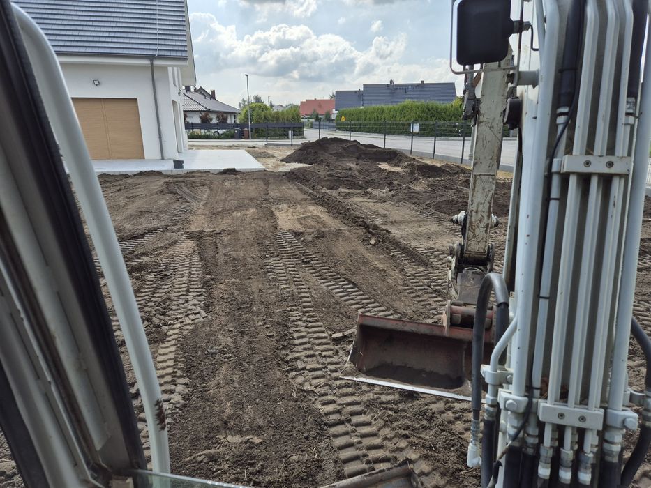 Uslugi minikoparka/młot wyburzeniowy/prace ziemne/transport/kruszyw