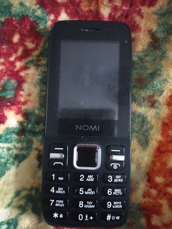 Продам телефон Nomi