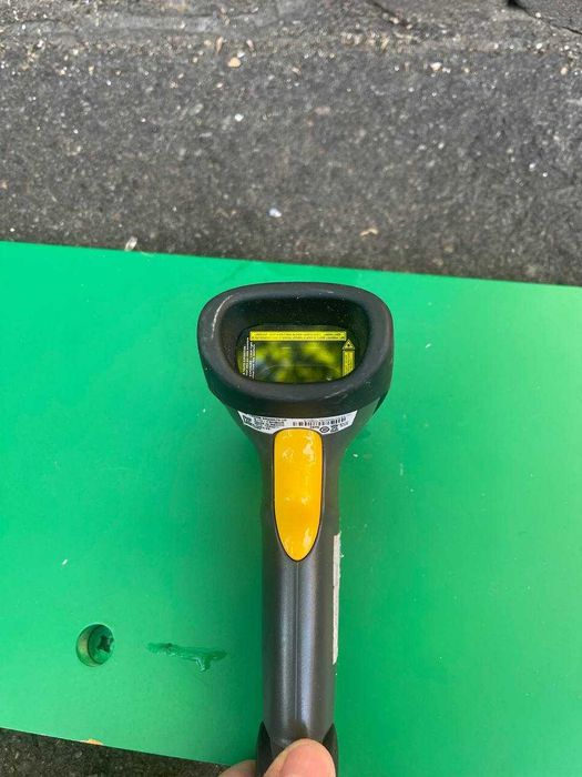 Symbol LS2208 лазерний штрихкод сканер 1D