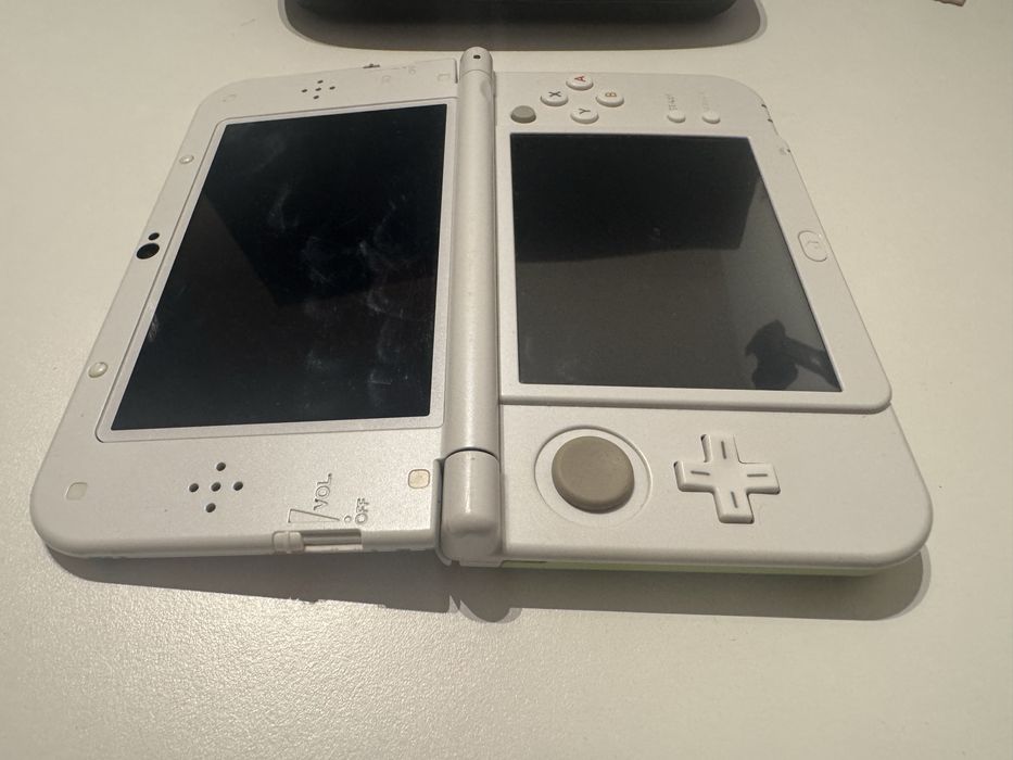 New Nintendo 3DS XL animal crossing