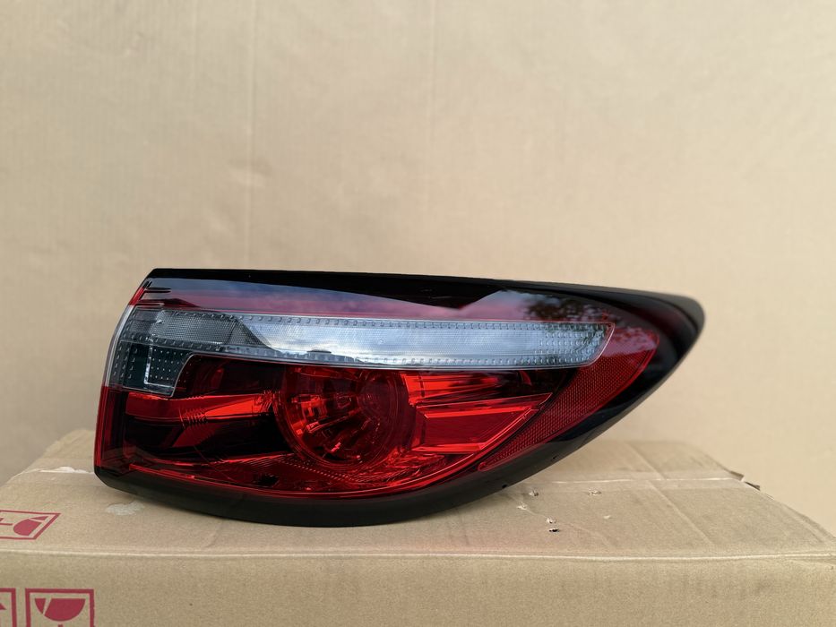 Mazda 6 GL lampa prawy tyl SEDAN // EU// GSJ551150B