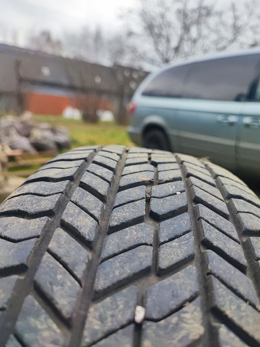 Koła stalowe 16 cali z oponami letnimi 5x127 Chrysler Dodge