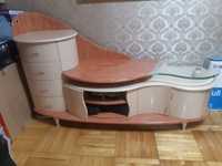 Итальянская радиусная мебель для спальни шкаф туалетный столик комод