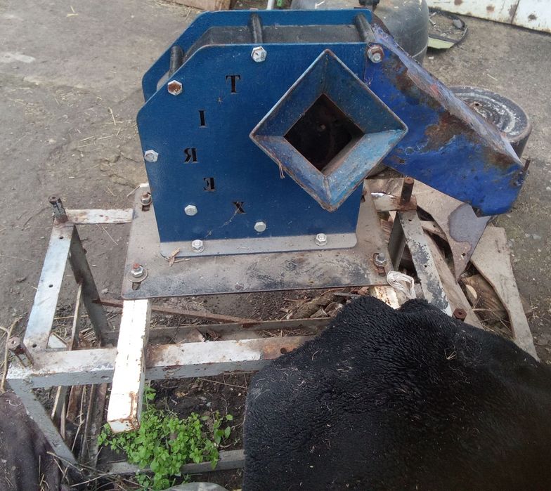 Дробілка заводська