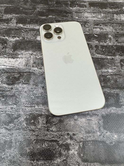 Iphone 16 Pro Max 256gb neverlock Natural Titanium Global 1100$