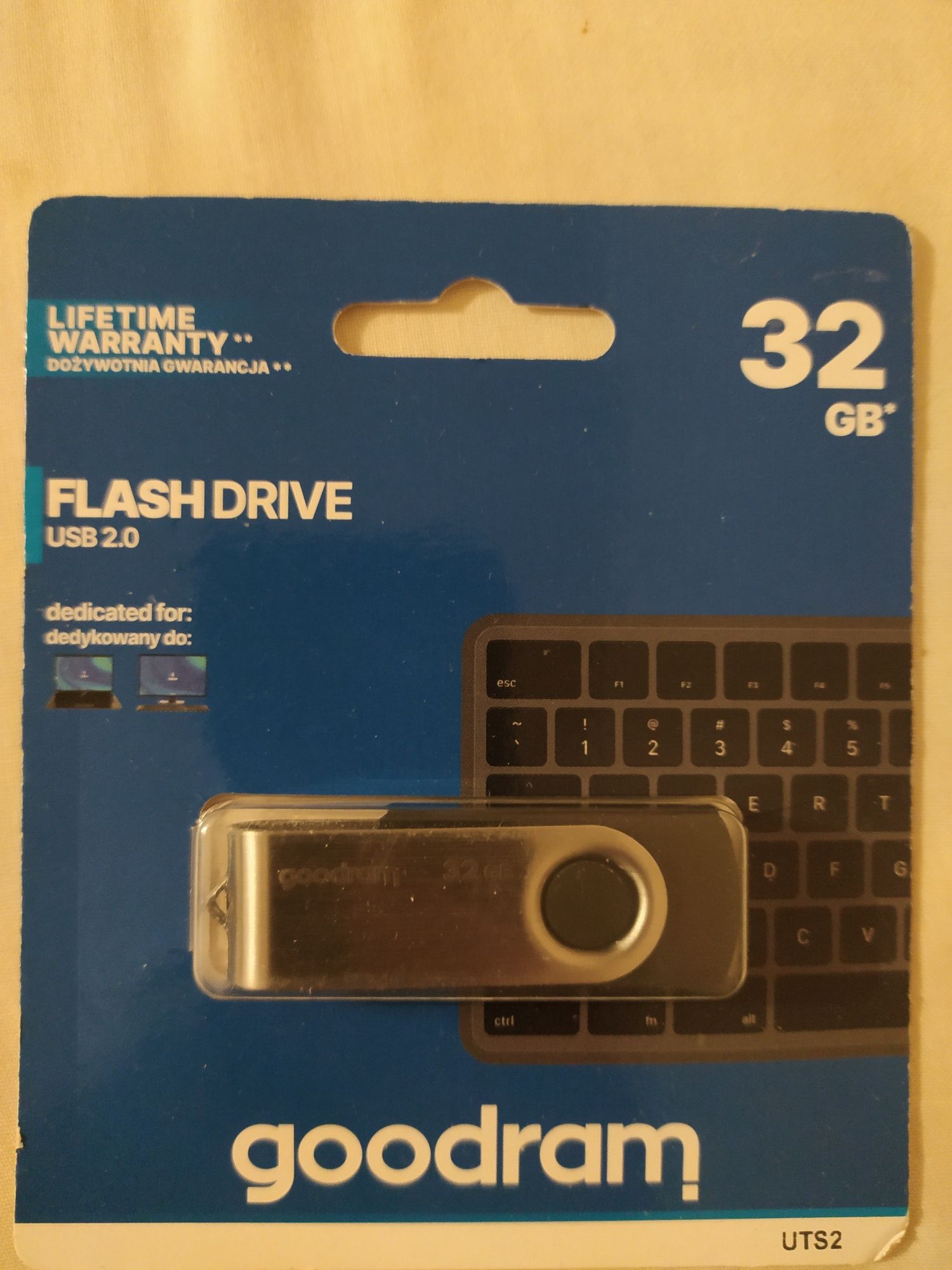 Флешка 32GB USB 2.0