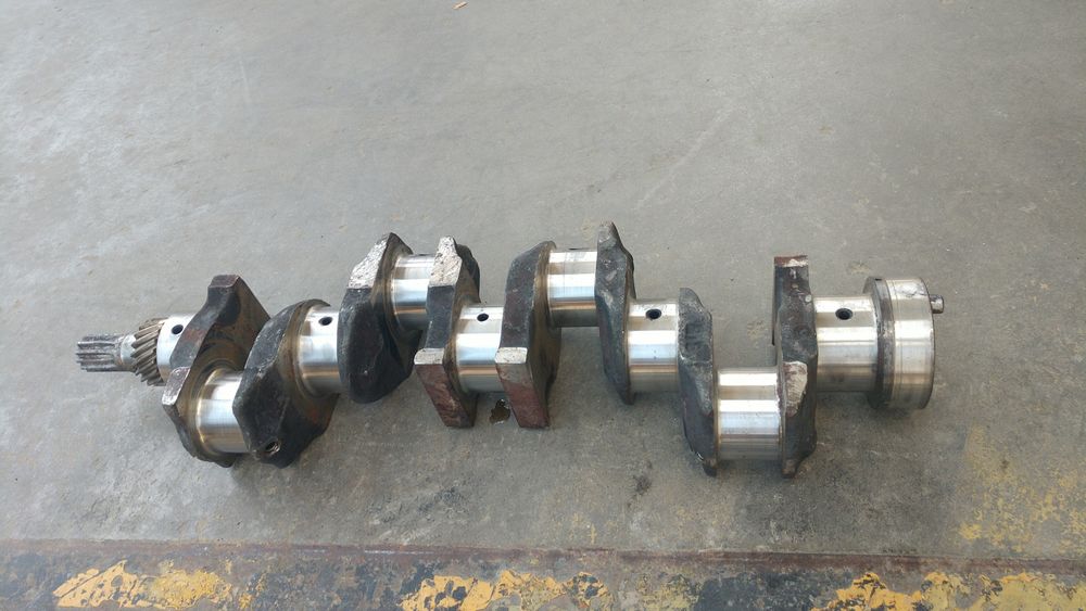 Колінвал МТЗ,ЮМЗ. Д-240 .Д-65