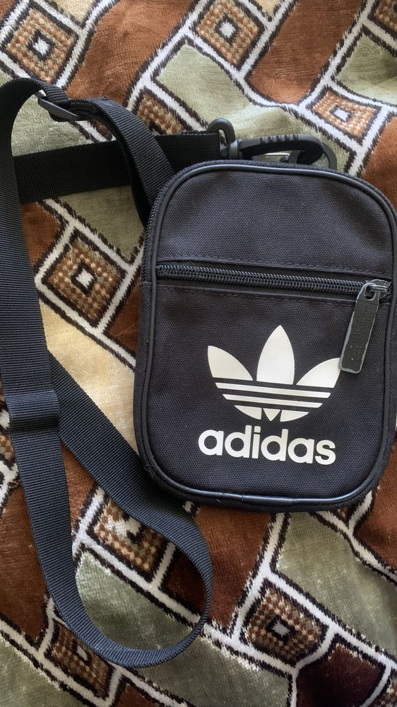 Сумка месенджер бананка adidas