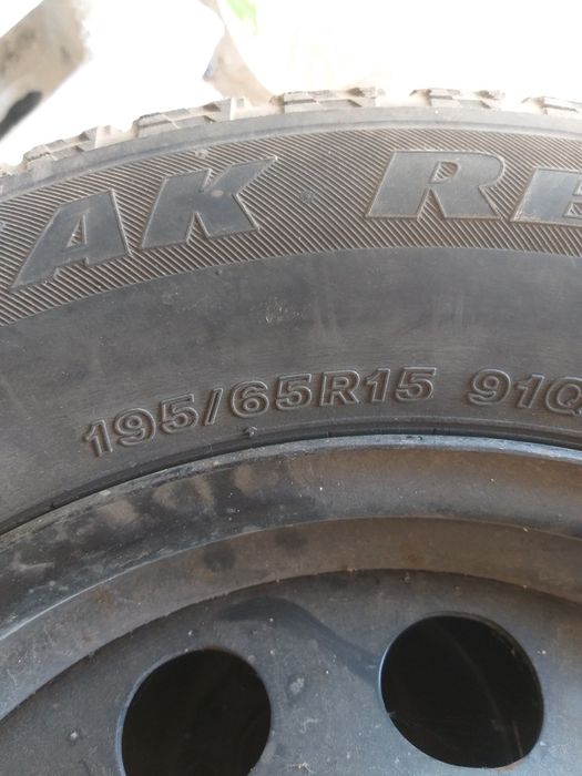 Продам шини на дисках