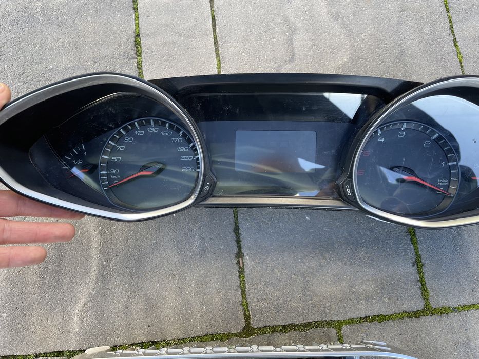 Монітор, навігація, сенсор, магнітола, спідометр, Хром, Пежо 308 t9