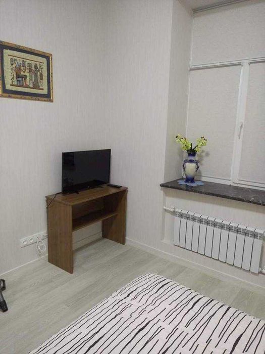 м.Наукова 2-кімнатна квартира подобово