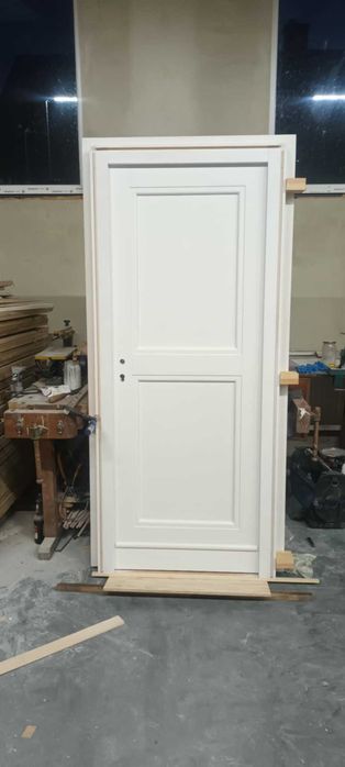 Drzwi zewnętrzne i wewnętrzne, usługi stolarskie ,stolarz