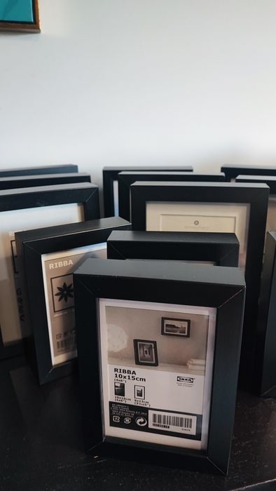 Conjunto lindíssimo composto por 13 molduras de fotografias